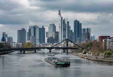 Frankfurt am Main, Hesse, Almanya 'daki yüksek binalar ve banka binaları