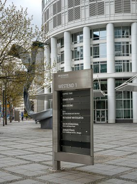 Frankfurt am Main, Hesse, Almanya 'daki yüksek binalar ve banka binaları