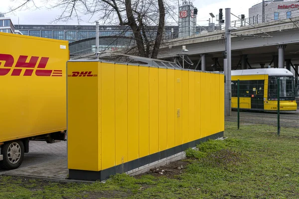 Deutsche Post Vehicle Parcel Station — Stock Photo, Image