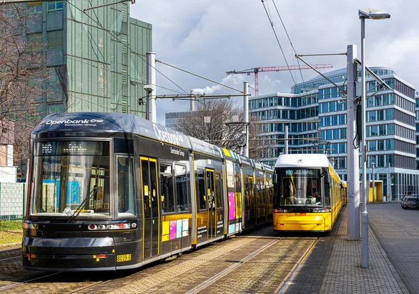 Gele Tram Berlijn Verkeer — Stockfoto