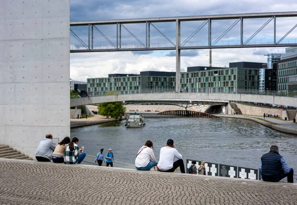 Architettura Turisti Nel Quartiere Governativo Berlino — Foto Stock