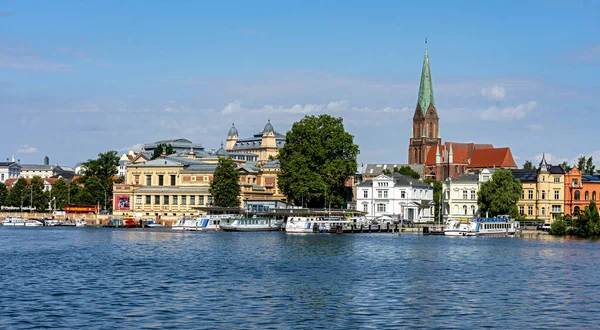 Schwerin Castle Seat State Parliament Mecklenburg Vorpommern Cathedral Pier Schwerin — Stock Photo, Image