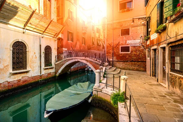 Sehenswürdigkeiten Kirchen Gondeln Und Andere Attraktionen Der Lagunenstadt Venedig Italien — Stockfoto