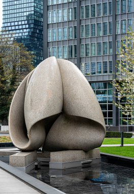 Frankfurt am Main 'de Max Bill tarafından sürdürülebilirliğin temsili