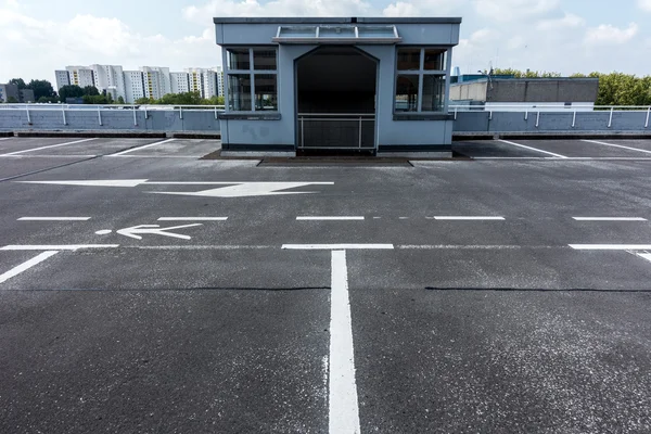 Deck de estacionamento em Berlim — Fotografia de Stock