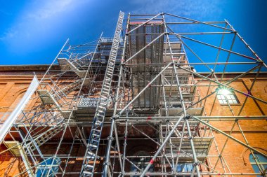İnşaat iskelesi