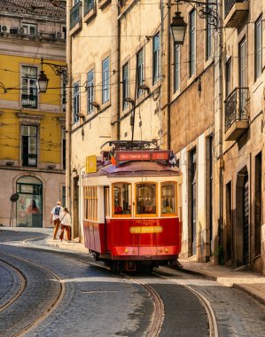Electricos de Lisboa, Lizbon, Portekiz 'de tipik bir yerel tramvay ve turizm merkezi.