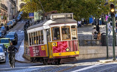 Electricos de Lisboa, Lizbon, Portekiz 'de tipik bir yerel tramvay ve turizm merkezi.