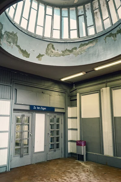 Uma estação ferroviária na Alemanha — Fotografia de Stock