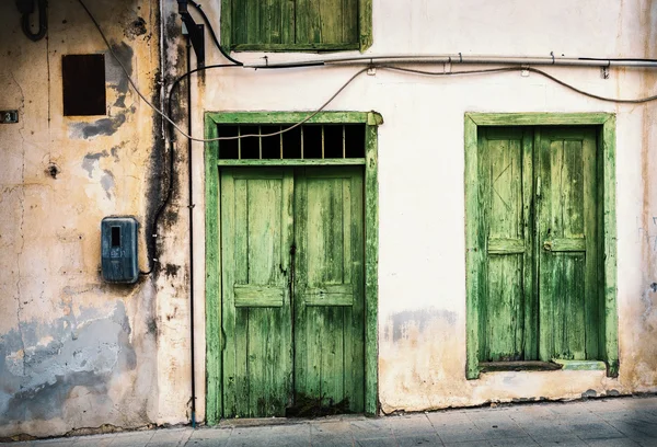 Dilapidated houses in a small village in Greece — Stock Photo, Image