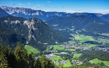 Eagle's nest Berchtesgaden yakınlarında Vadisi'nde panoramik görünümü