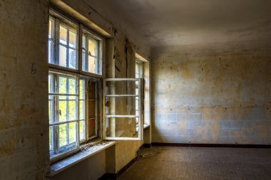 Odalar ve bir yobaz merdivenlerde