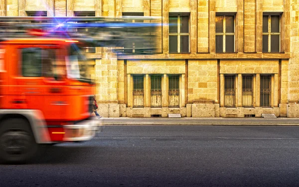 Rapid fire in Berlin road — Stock Photo, Image