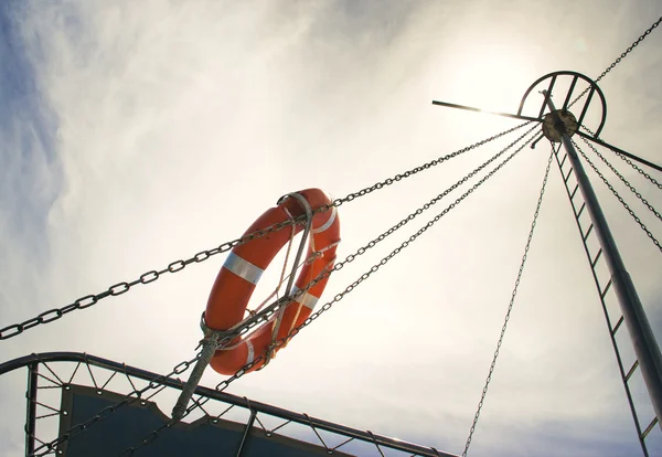 Life ring on a small boat — Stock Photo, Image