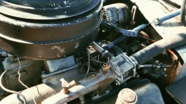 Dizel motorlu tekne