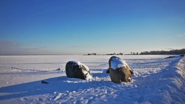 Vista del terraplén del lago Onega — Vídeo de stock