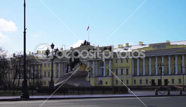 Peter, St. Petersburg büyük anıt