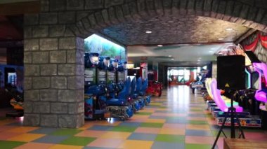 Tetris alışveriş merkezi içinde.