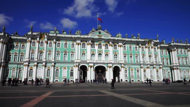 Hermitage museum na palácové náměstí — Stock video