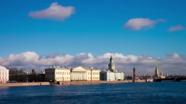 Neva Nehri quay, Saint Petersburg adlı klasik mimari