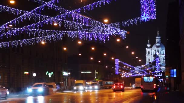 Decoraciones navideñas en la calle de San Petersburgo, Rusia — Vídeos de Stock