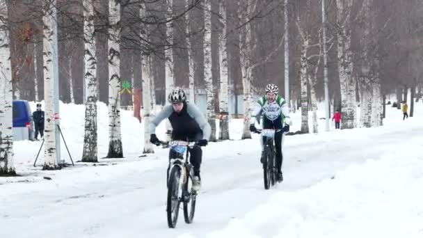 Winter Mountain Bike Race — Stockvideo