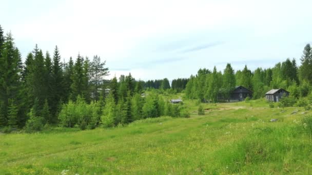 Pueblo ruso de Karelian Paisaje de Kojvuselga — Vídeo de stock