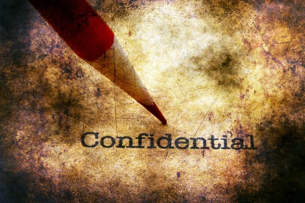 Lápiz sobre texto confidencial —  Fotos de Stock