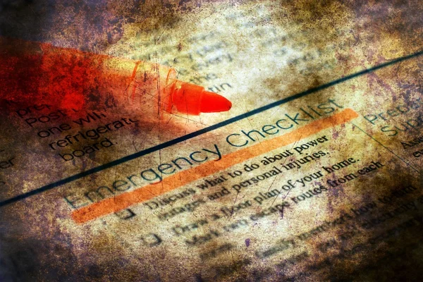 Concetto di grunge della checklist di emergenza — Foto Stock