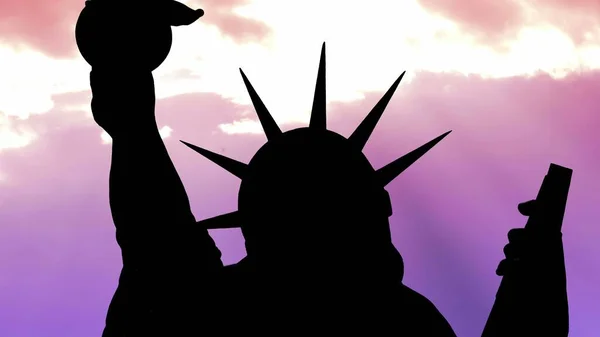 纽约市自由女神像与云彩相映成趣 — 图库照片