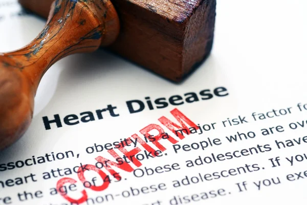 Kalp hastalığı - onaylamak — Stok fotoğraf