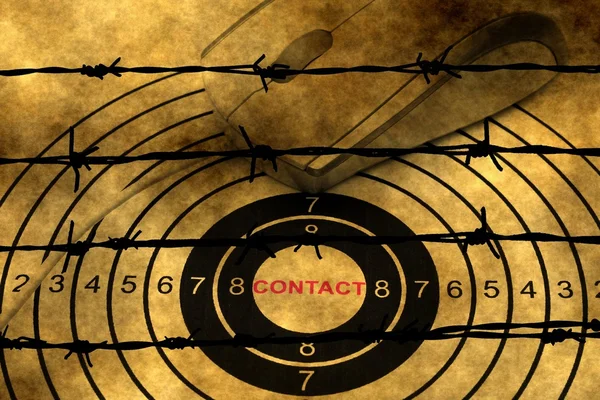 Web contact concept against barbwire — Stock Photo, Image