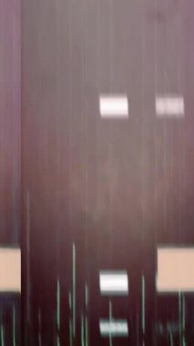 Gerçek Glitch Statik TV Gürültüsü Dikey Geçiş videosu