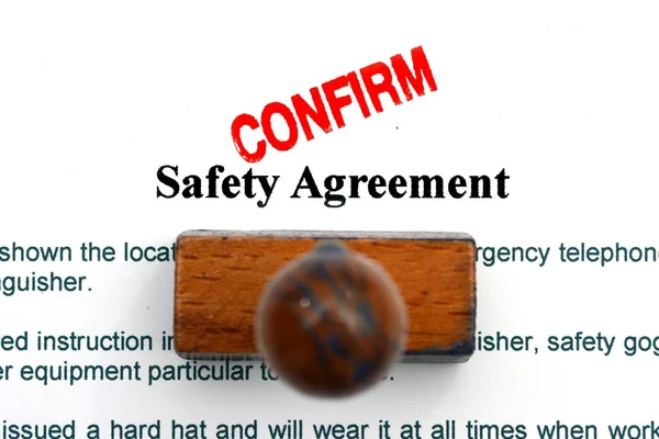 Κοντινό πλάνο της συμφωνίας ασφαλείας — Φωτογραφία Αρχείου