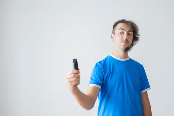 Erkek saç şekillendirme ve kanununu bir kuaför dükkanı veya saç salonda