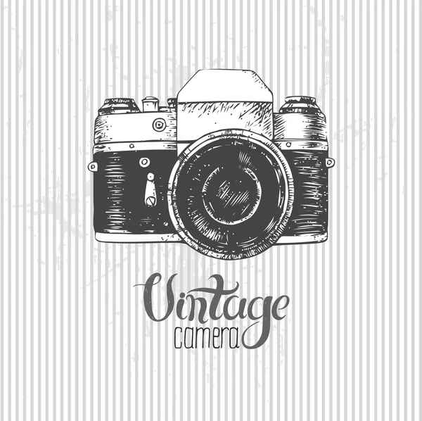 Caméra vintage dessinée à la main — Image vectorielle