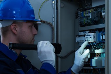 Teknisyen test Fusebox