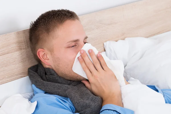 Man Blowing Nose — Stock Photo, Image