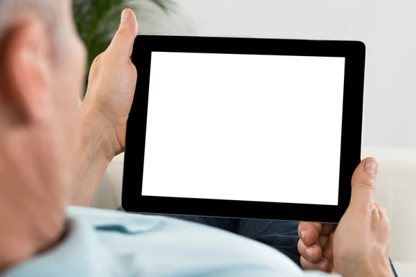 Άτομο χέρι εκμετάλλευση Tablet — Φωτογραφία Αρχείου