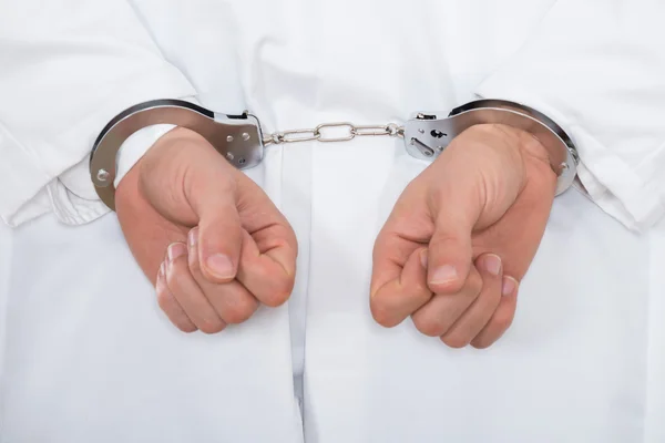 Male Doctor With Handcuffs — Stock Photo, Image