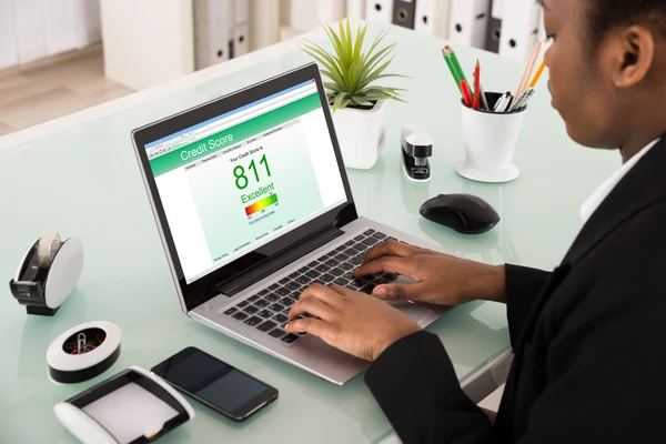 Businesswoman Checking Credit Score — Stock Photo, Image