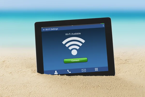 Dijital Tablet ile Wifi Availability — Stok fotoğraf