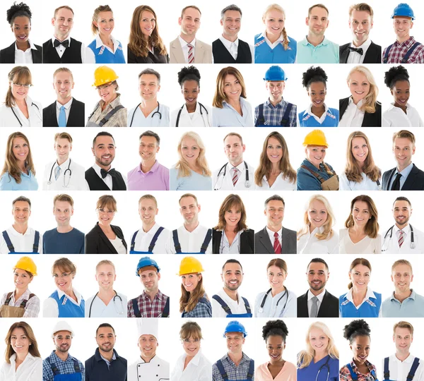 Personas con diferentes profesiones en fila — Foto de Stock