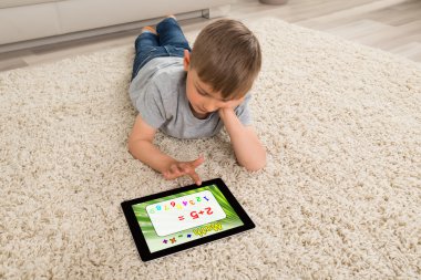 Çocuk dijital tablet matematik Problem çözme