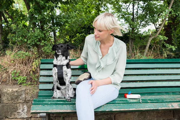 Young Woman With Her Dog — Stock Photo, Image