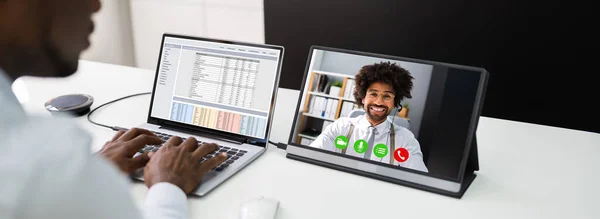 Man Videokonferenz Business Call Auf Computerbildschirm — Stockfoto