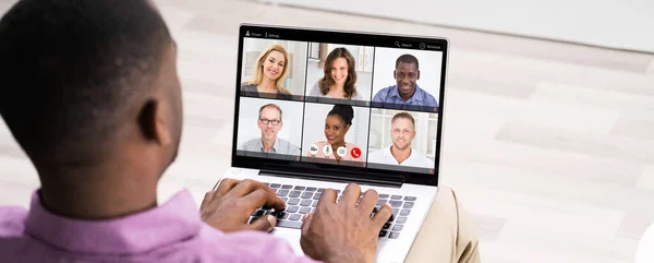 Online Video Conference Webinar Laptop Számítógépen — Stock Fotó