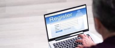 Web sitesindeki kayıt formu Parola ve Giriş ile