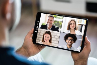Tablet 'te Webinar Sohbeti ya da Video Konferansı