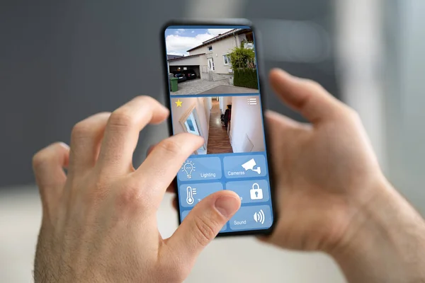 Smart Home Zabezpečení Cctv Mobilním Telefonu Nebo Smartphone — Stock fotografie